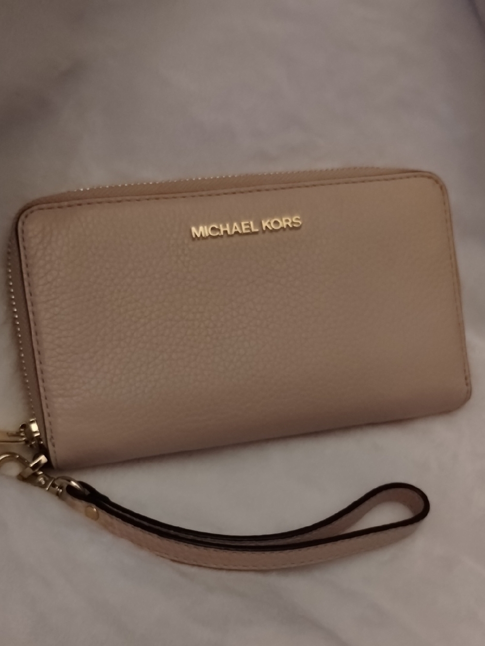 Michael Kors Blush Pink Pebbled Leather Zip Around Wristlet Wallet